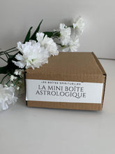 Load the image into the gallery, La Boîte Astrologique